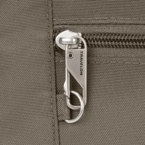 10842472_761 10842472_761