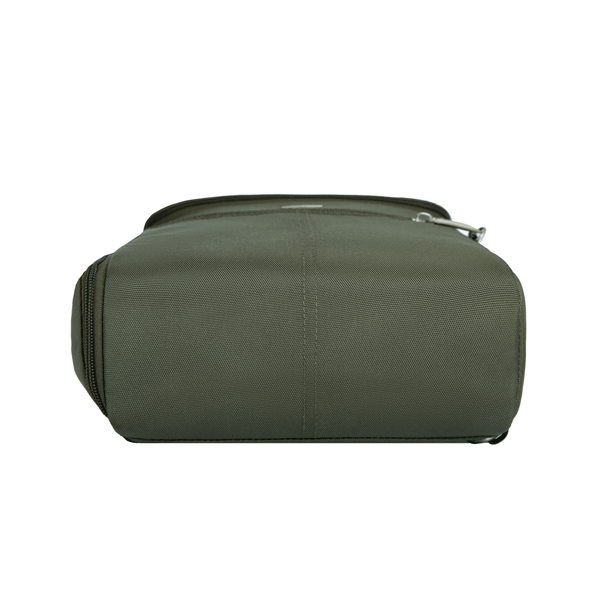 15843045_420 15843045_420